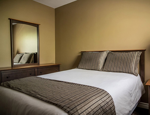 cabins_slider04.jpg